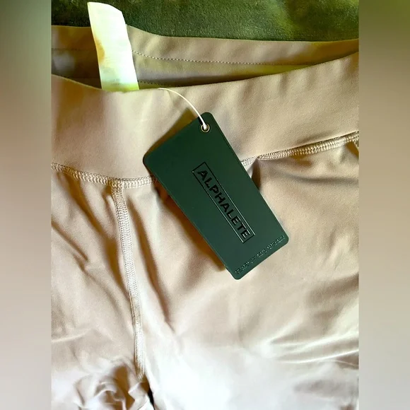 Alphalete XXL Women’s Pro Elite Joggers. Purple Dove colour. NWT - Picture 7 of 9